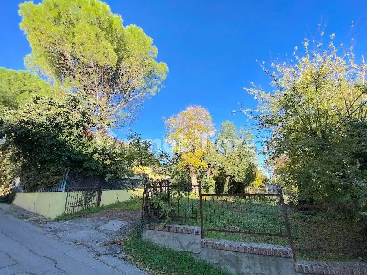 Palazzo - Edificio in vendita a Coriano