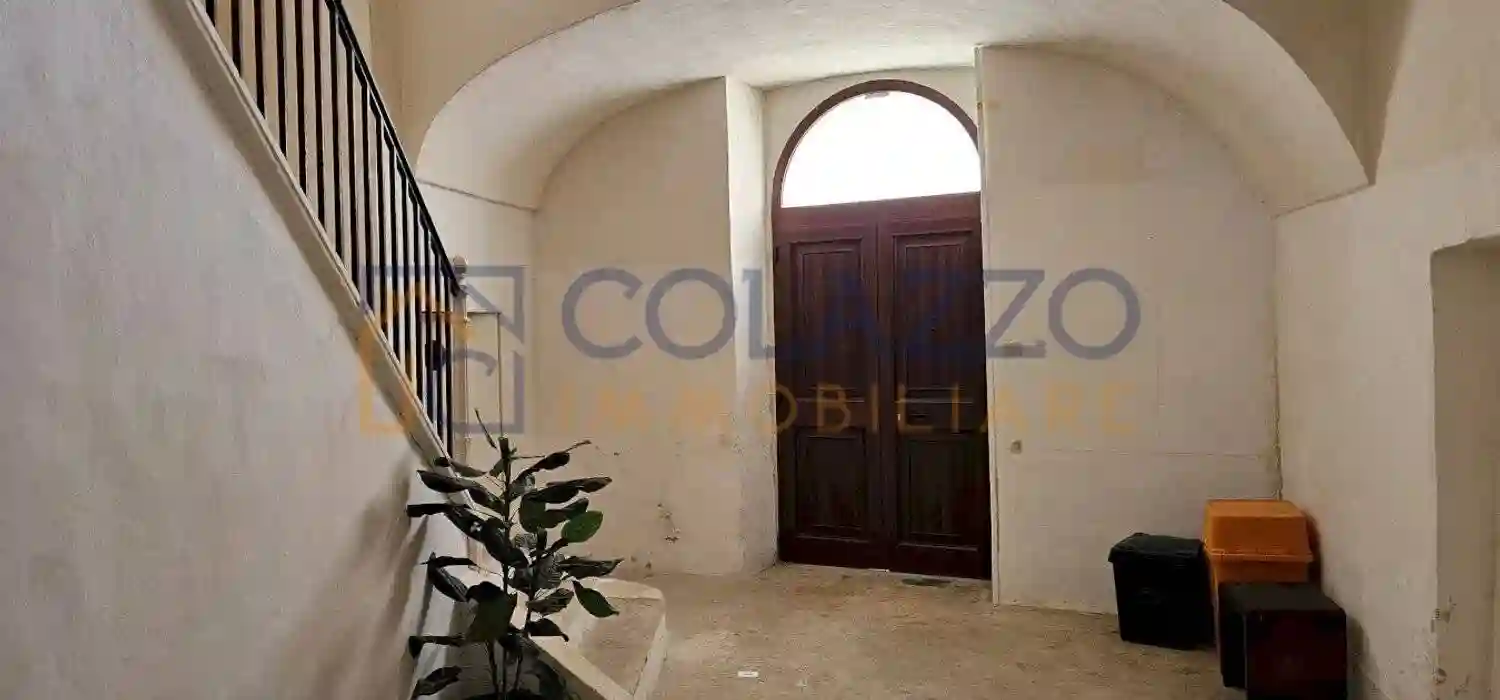 Palazzo - Edificio - foto 2