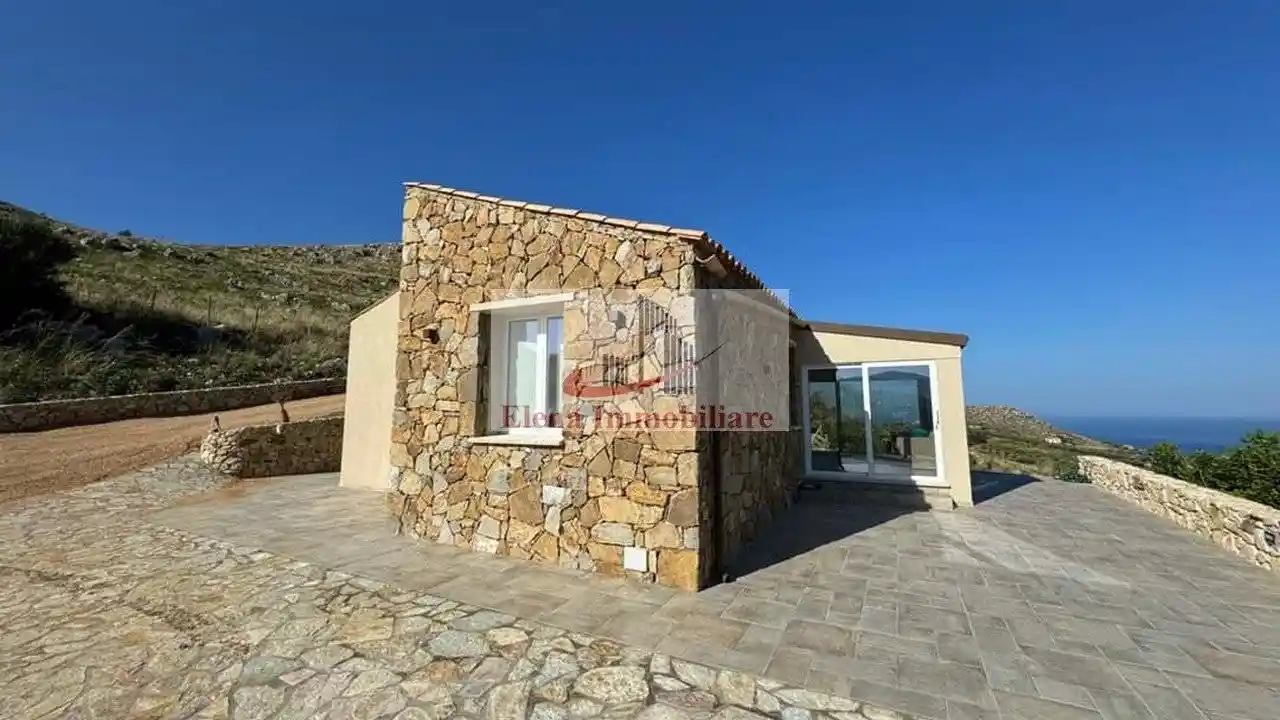 Villa in vendita a Castellammare del Golfo