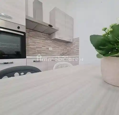 Trilocale ottimo stato, terzo piano, Porto Vecchio, Sanremo - foto 2