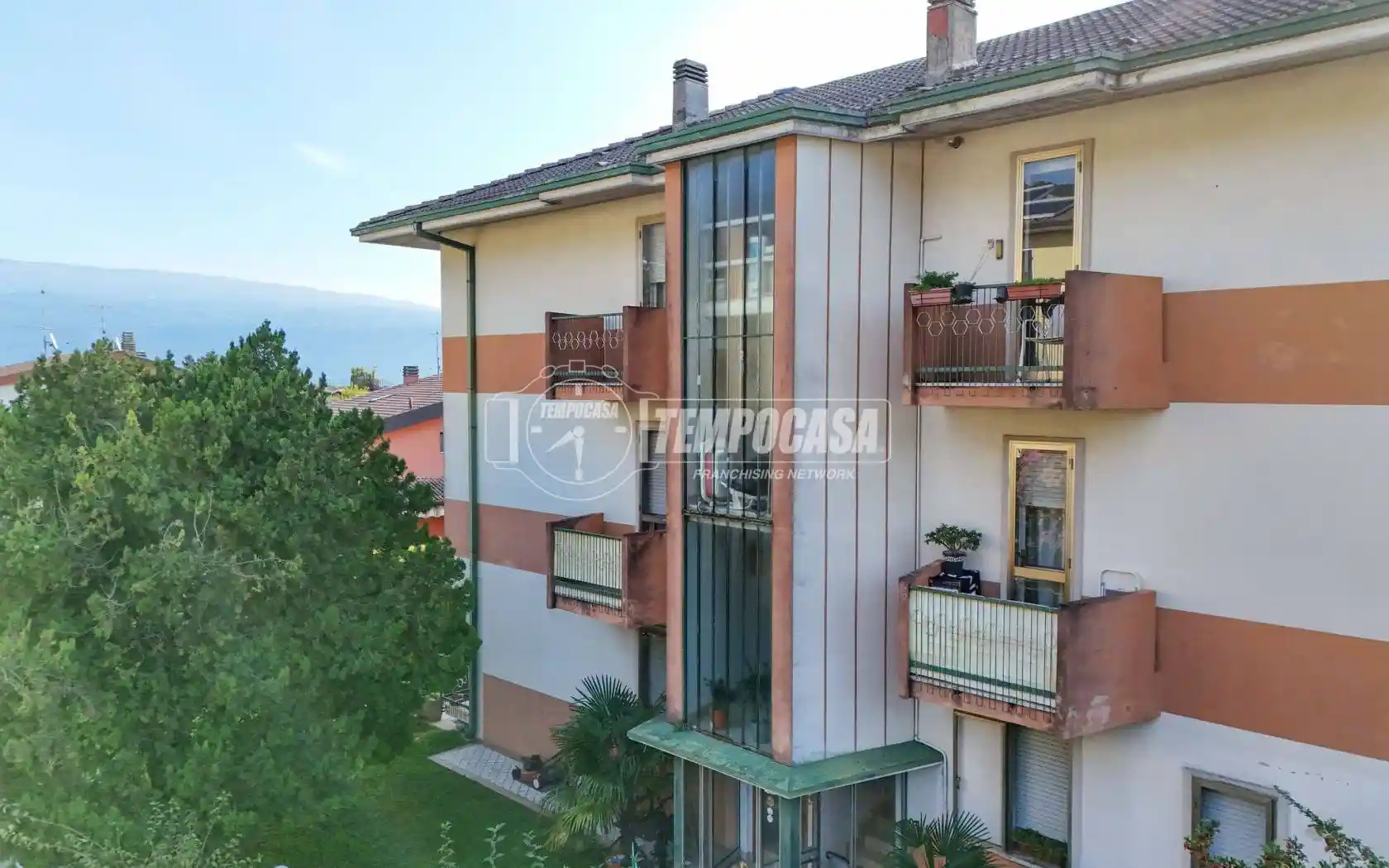 Palazzo - Edificio in vendita a Toscolano-Maderno