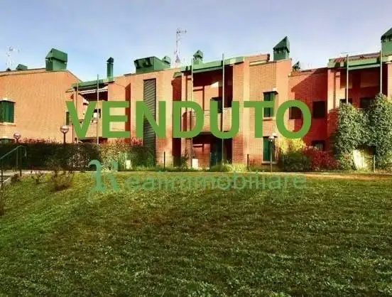 Appartamento in vendita a Biassono