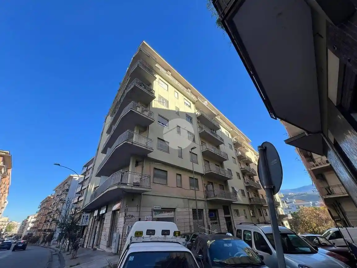 Quadrilocale corso Luigi Fera 160, Centro, Cosenza - foto 2
