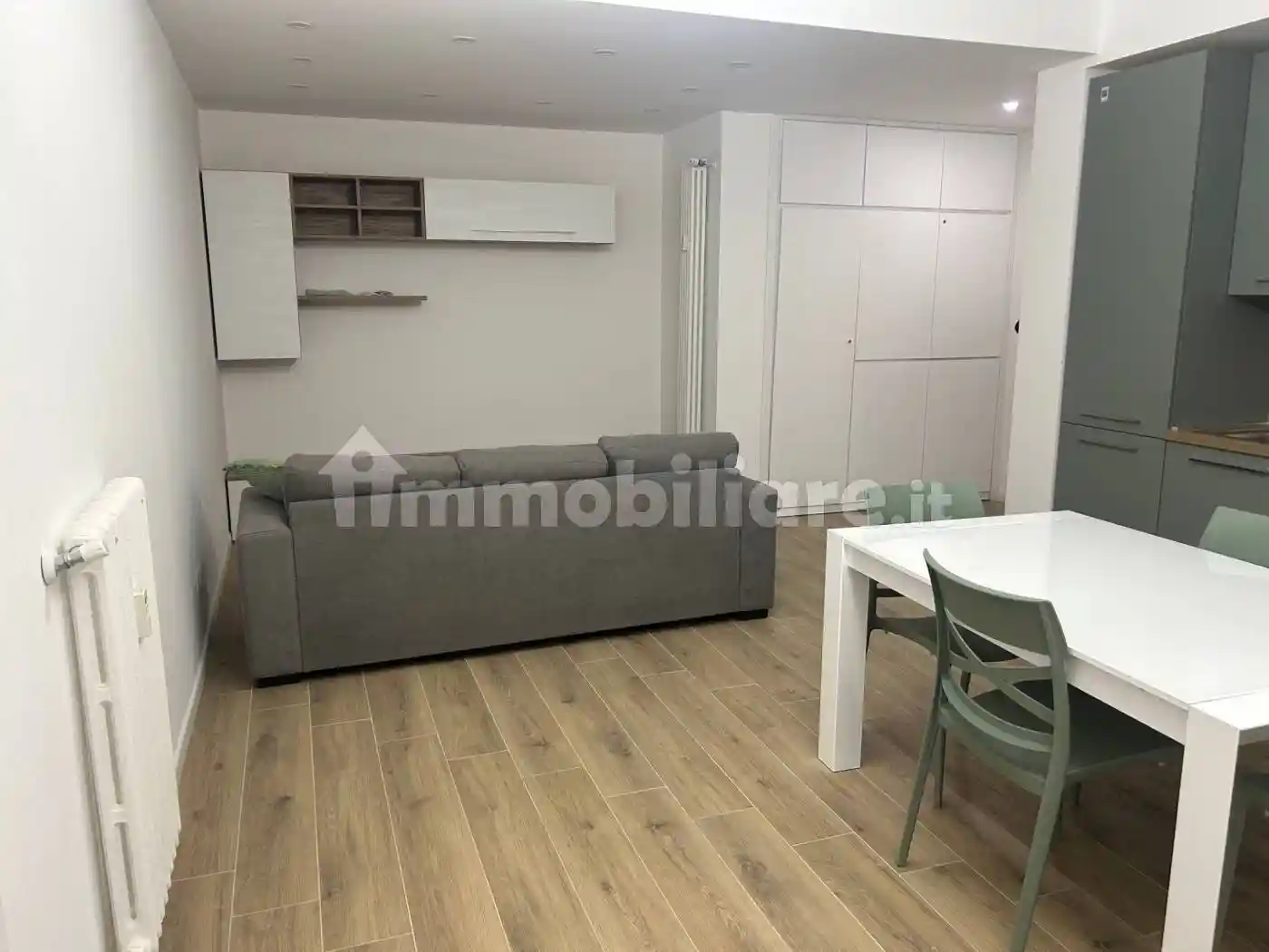 Trilocale via Cesare Battisti 11, Parco, Monza - foto 3