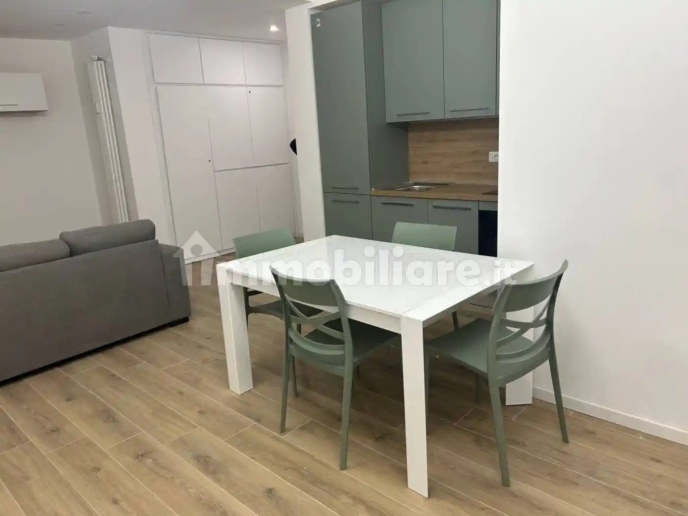 Trilocale via Cesare Battisti 11, Parco, Monza - foto 5