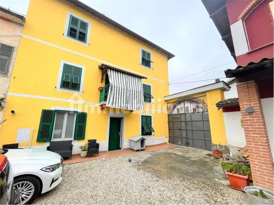 Casa indipendente in vendita a Pozzolo Formigaro