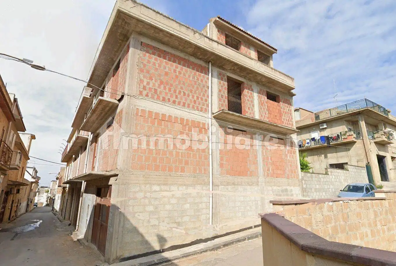 Palazzo - Edificio in vendita a Delia