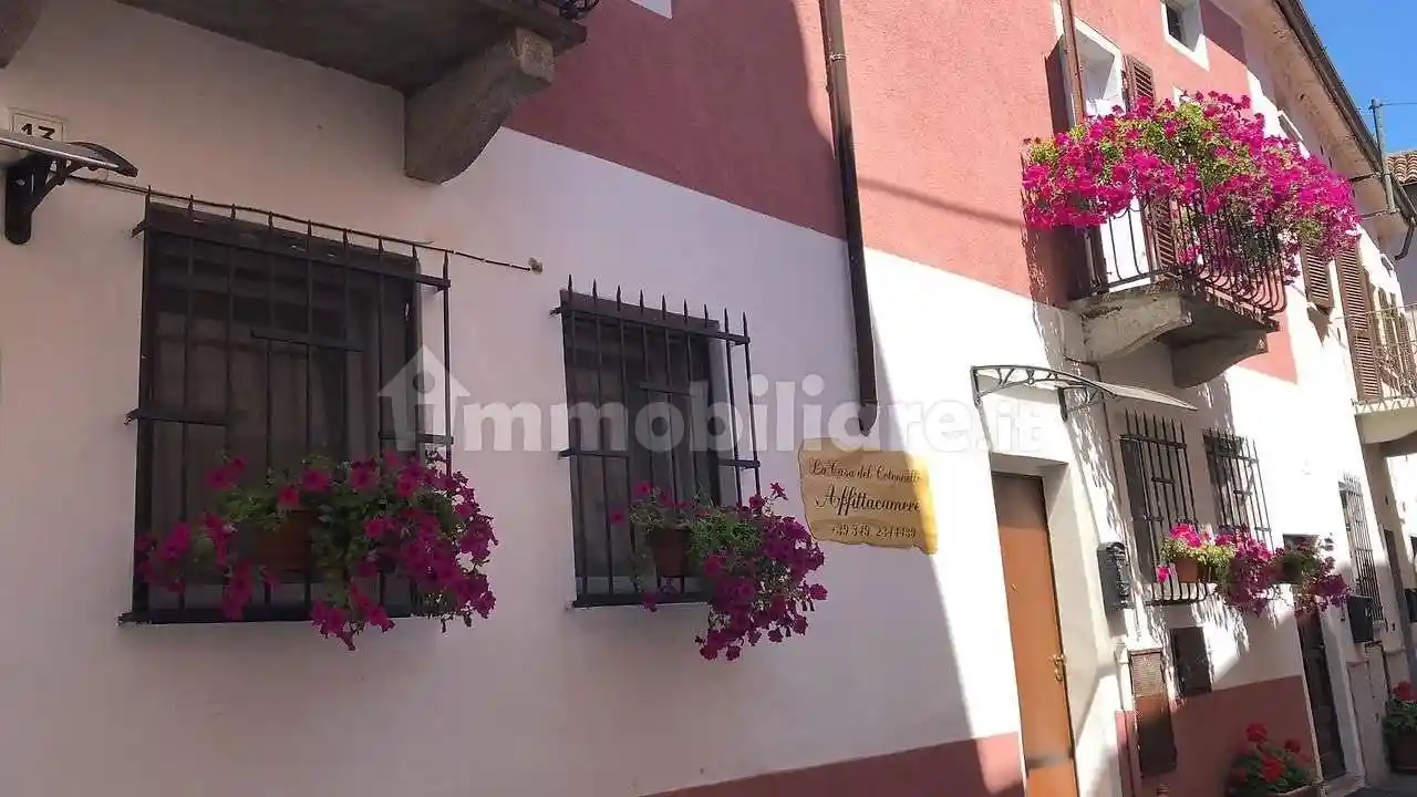 Casa indipendente in vendita a Vercelli