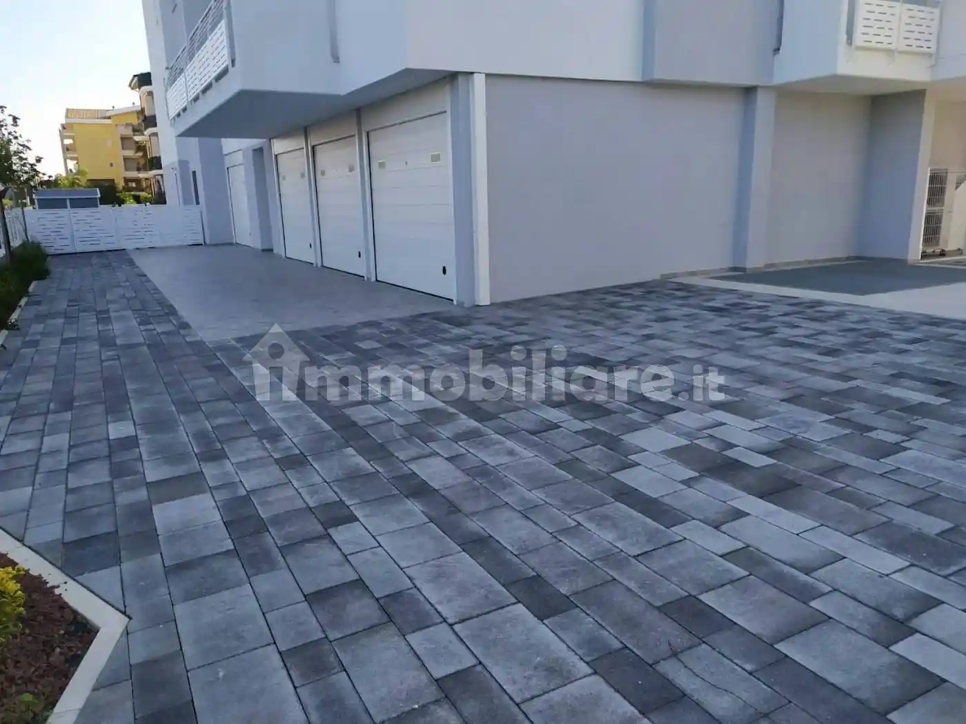 Trilocale via Paolo Borsellino 9, Tortoreto Lido, Tortoreto - foto 2