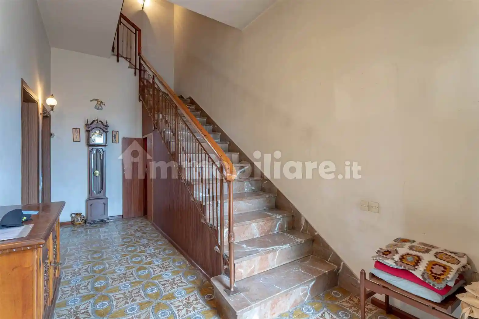 Casa indipendente in vendita a Campi Bisenzio