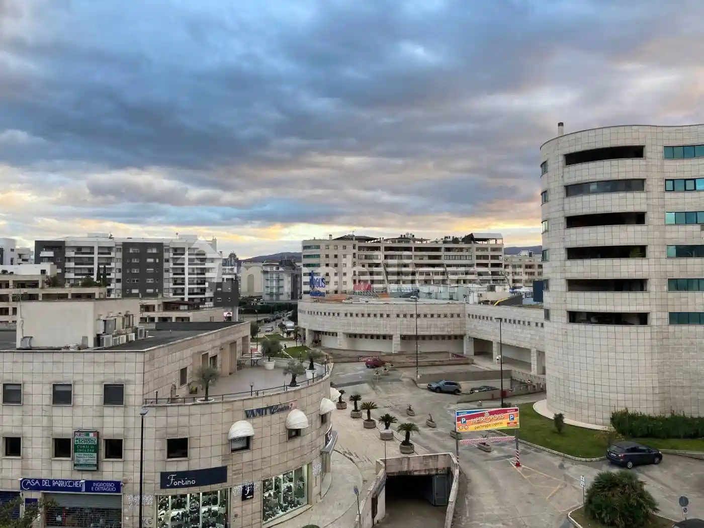 Trilocale via Sandro Pertini 14, Roges, Rende - foto 2