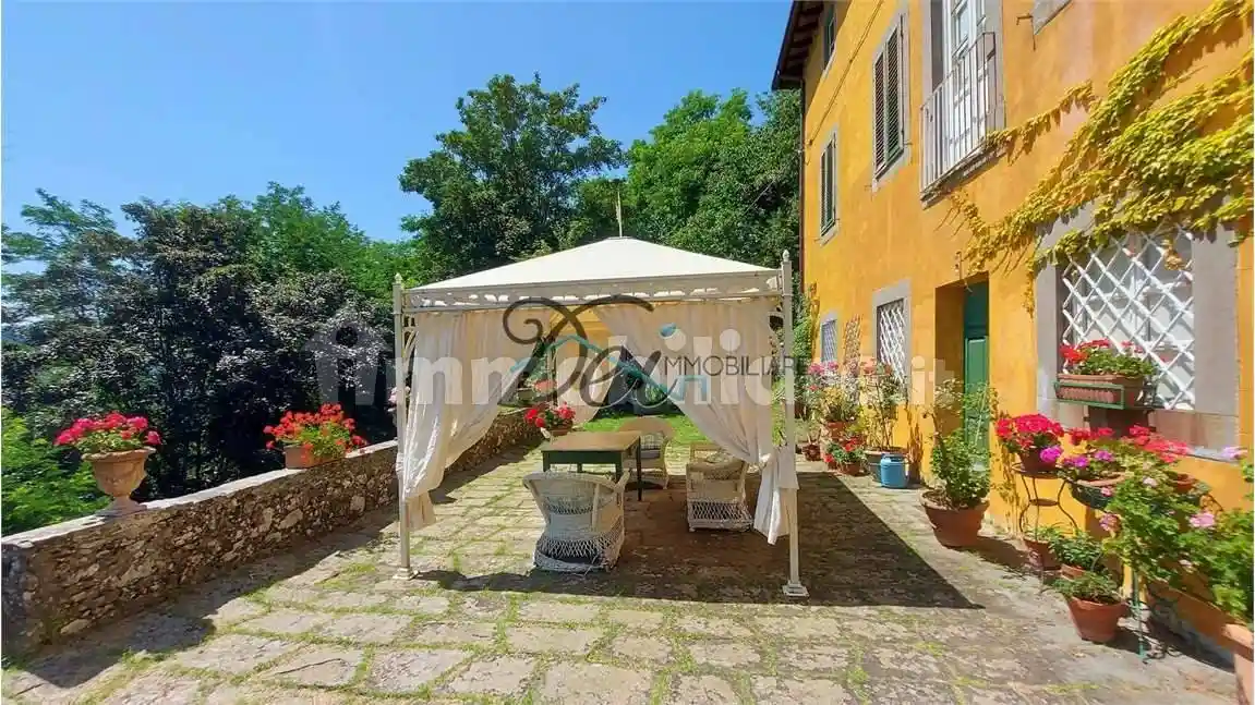 Villa in vendita a Coreglia Antelminelli