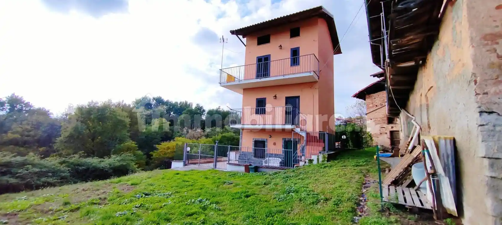 Villa in vendita a Masserano