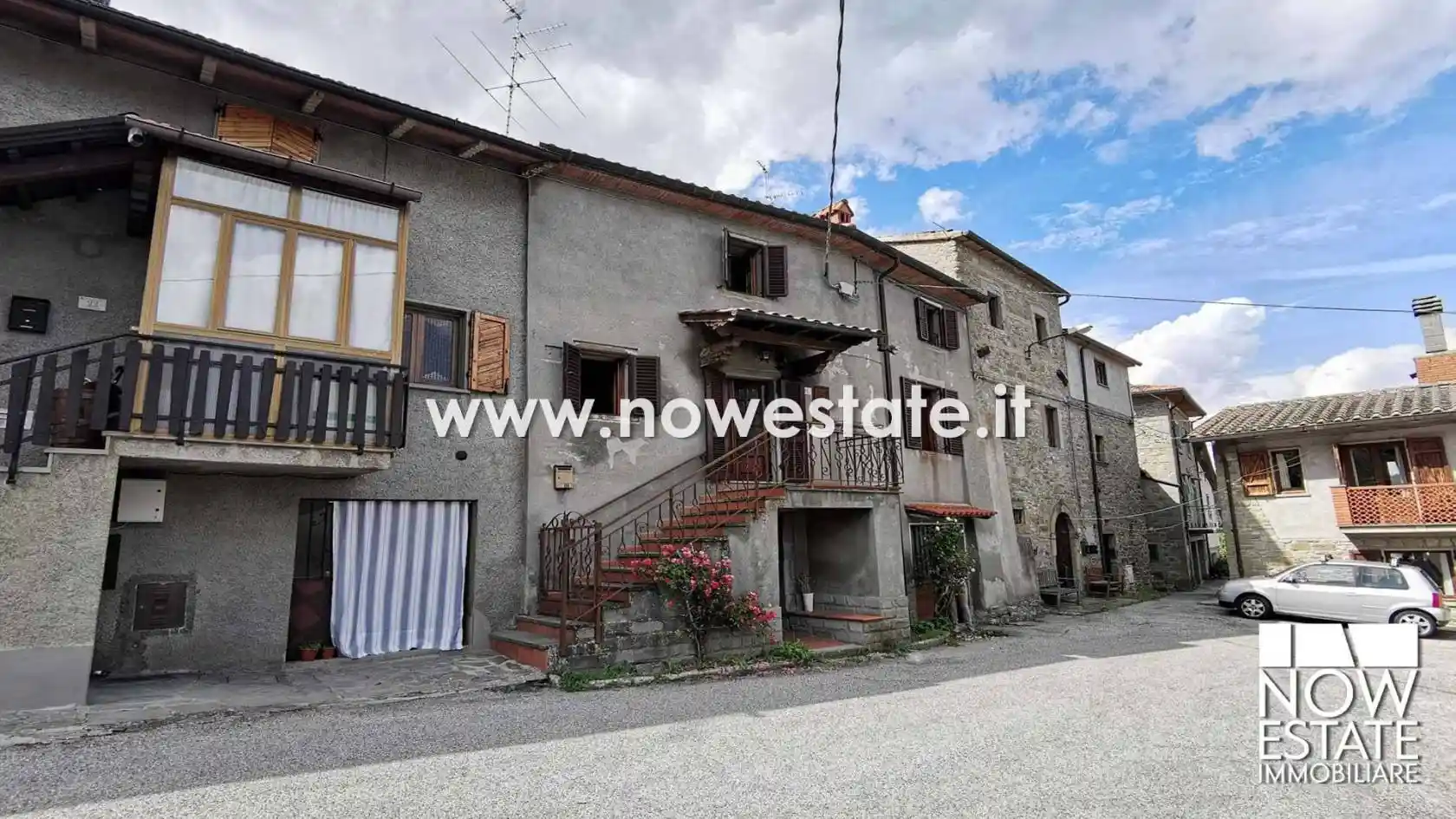 Casa indipendente in vendita a Caprese Michelangelo