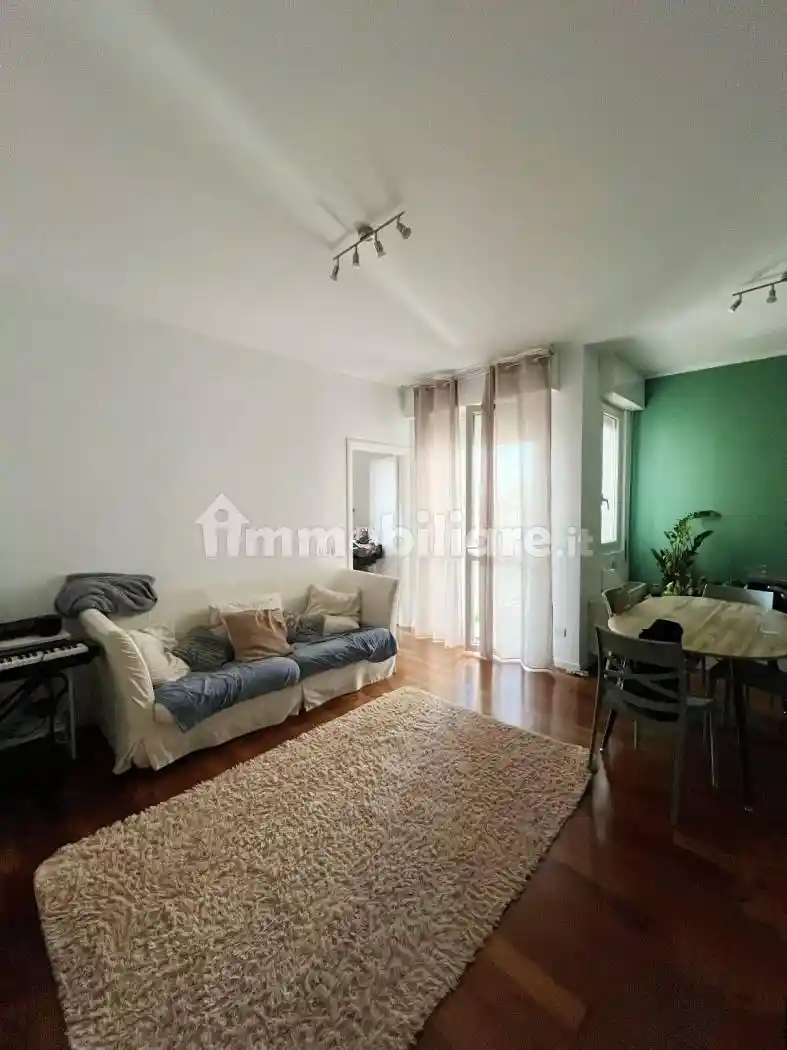 Appartamento in affitto a Garbagnate Milanese