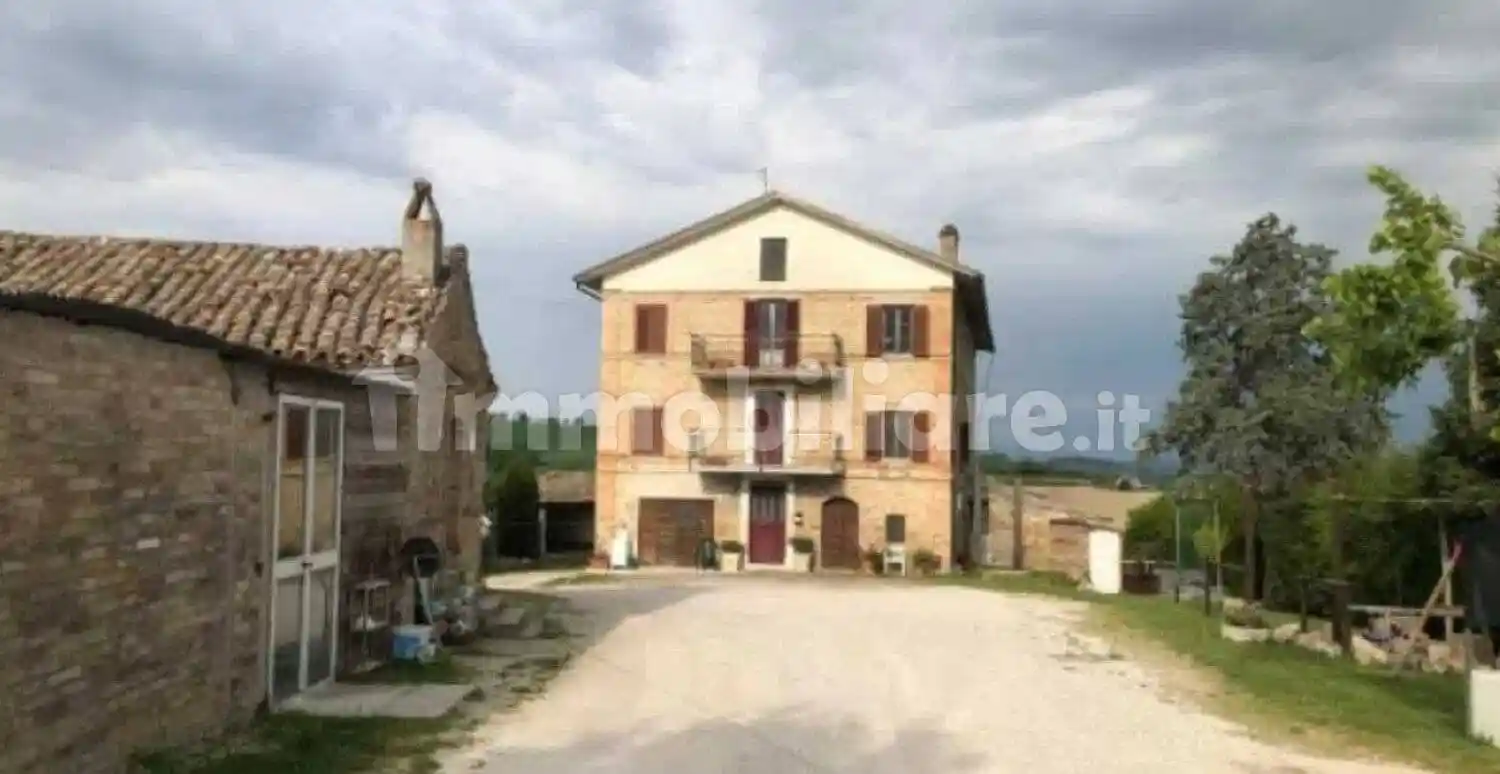 Rustico - Casale in vendita a Ponzano di Fermo