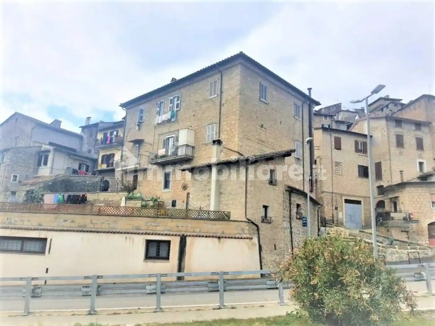 Appartamento in vendita a Carbognano