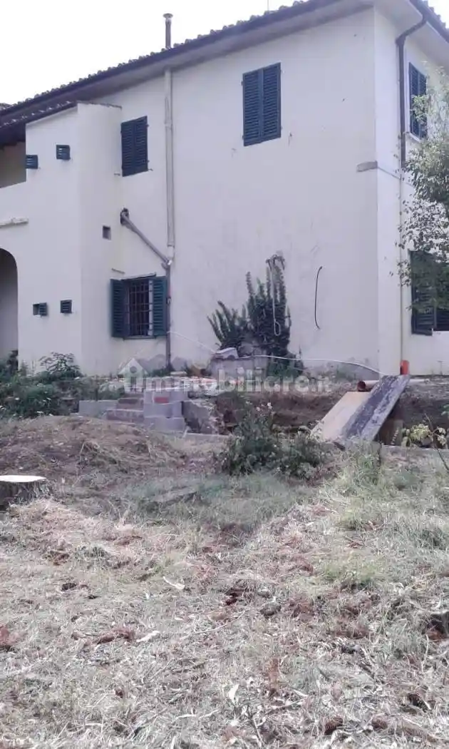 Casa indipendente in vendita a Firenze