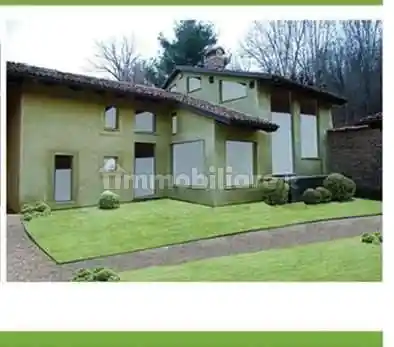 Rustico - Casale in vendita a Pinerolo