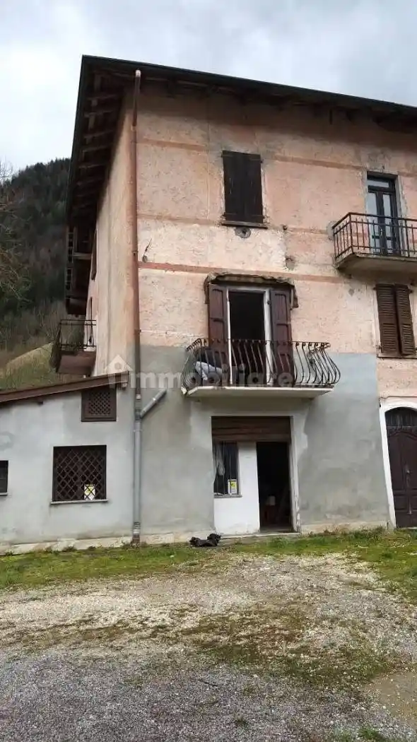 Terratetto unifamiliare via Bondegno 15, San Colombano, Collio - foto 2