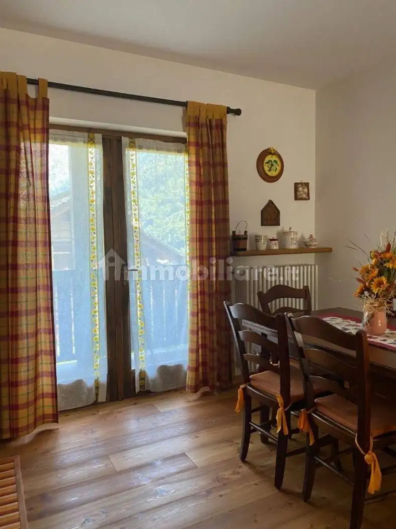 Trilocale vicolo della Posa, Campertogno - foto 2