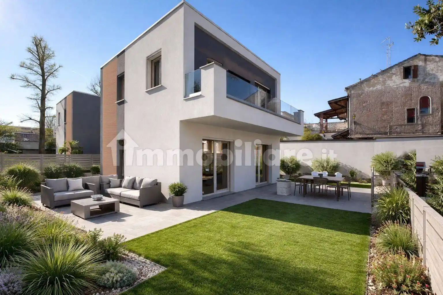 Villa in vendita a Ferrara