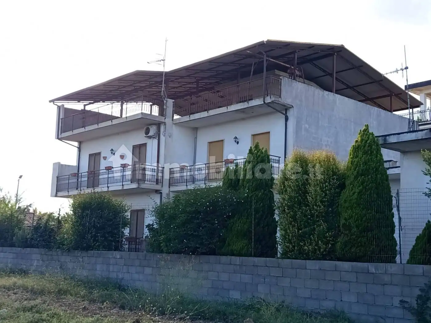 Villa in vendita a Locri