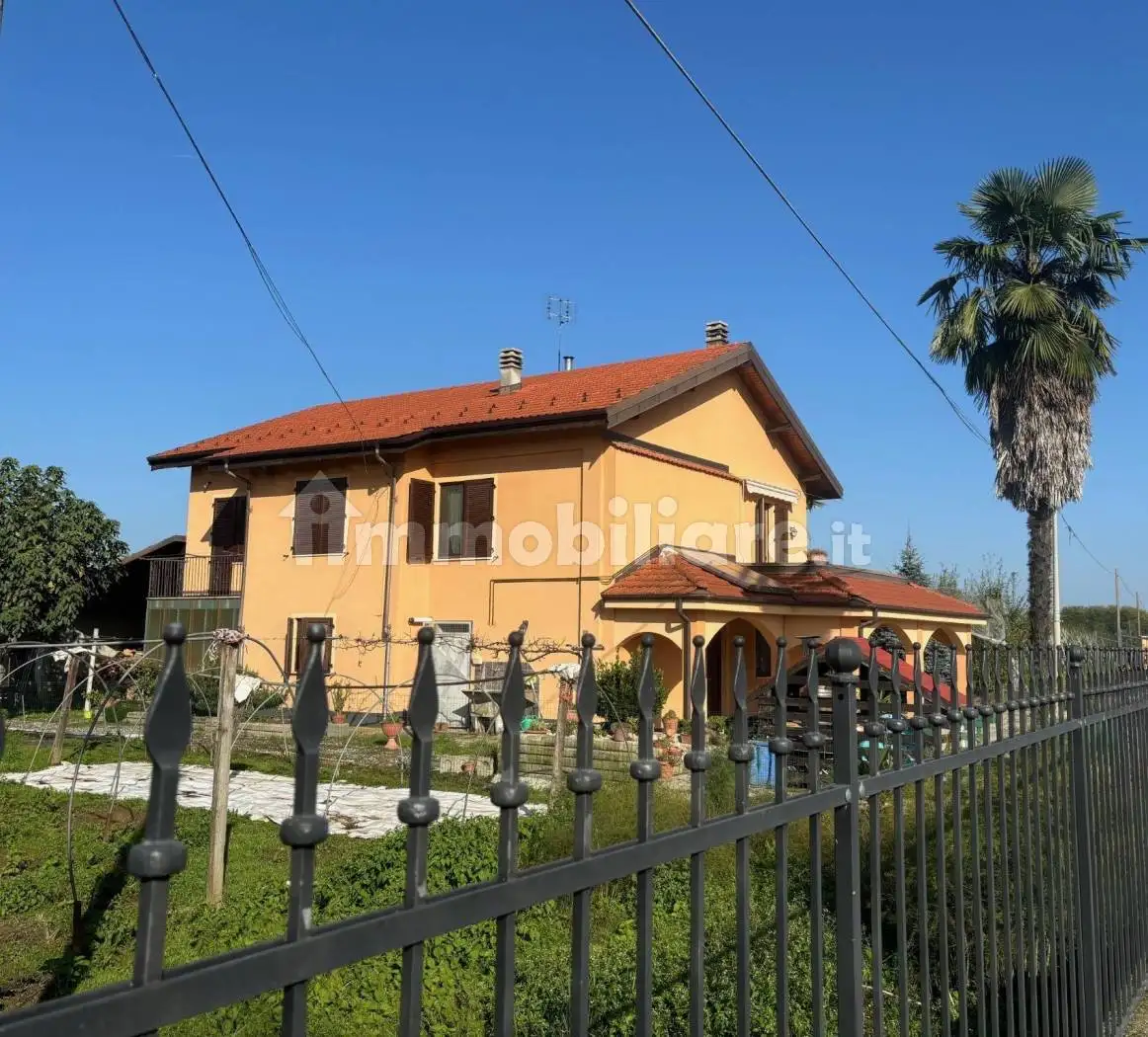 Villa unifamiliare frazione Ruata Re 3/b, Saluzzo - foto 5