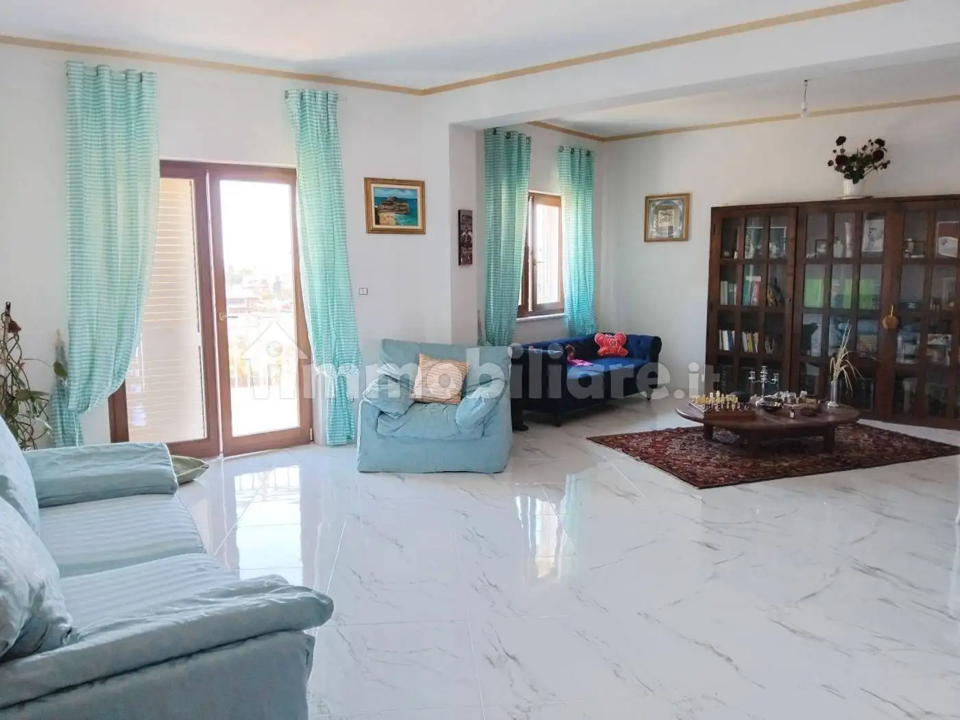 Appartamento in vendita a Locri