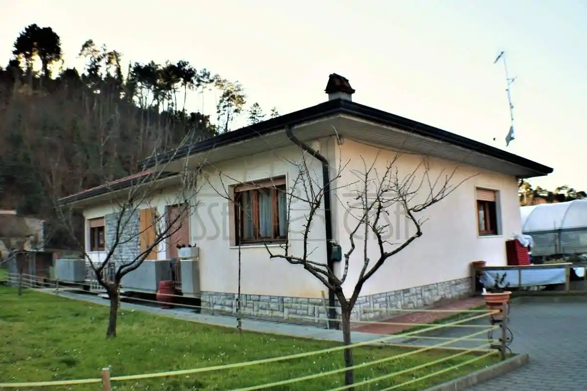 Villa in vendita a Camaiore