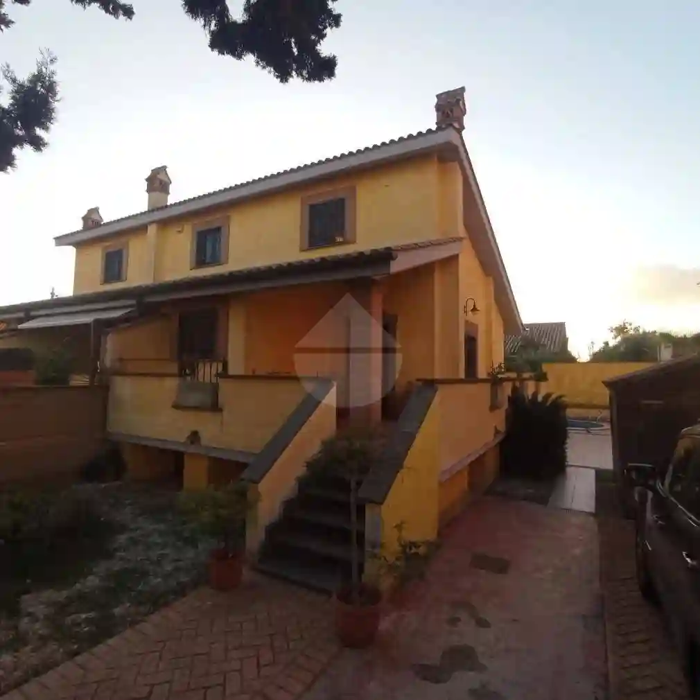 Villetta a schiera - foto 2