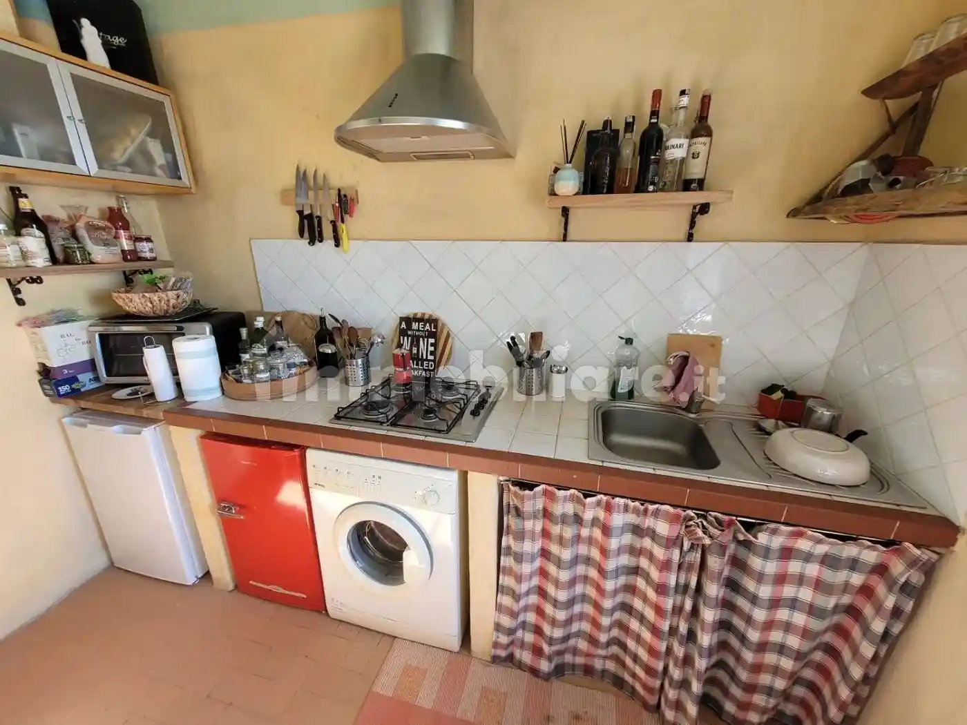 Rustico - Casale in vendita a Pescia