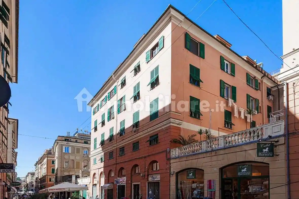Appartamento in affitto a Genova