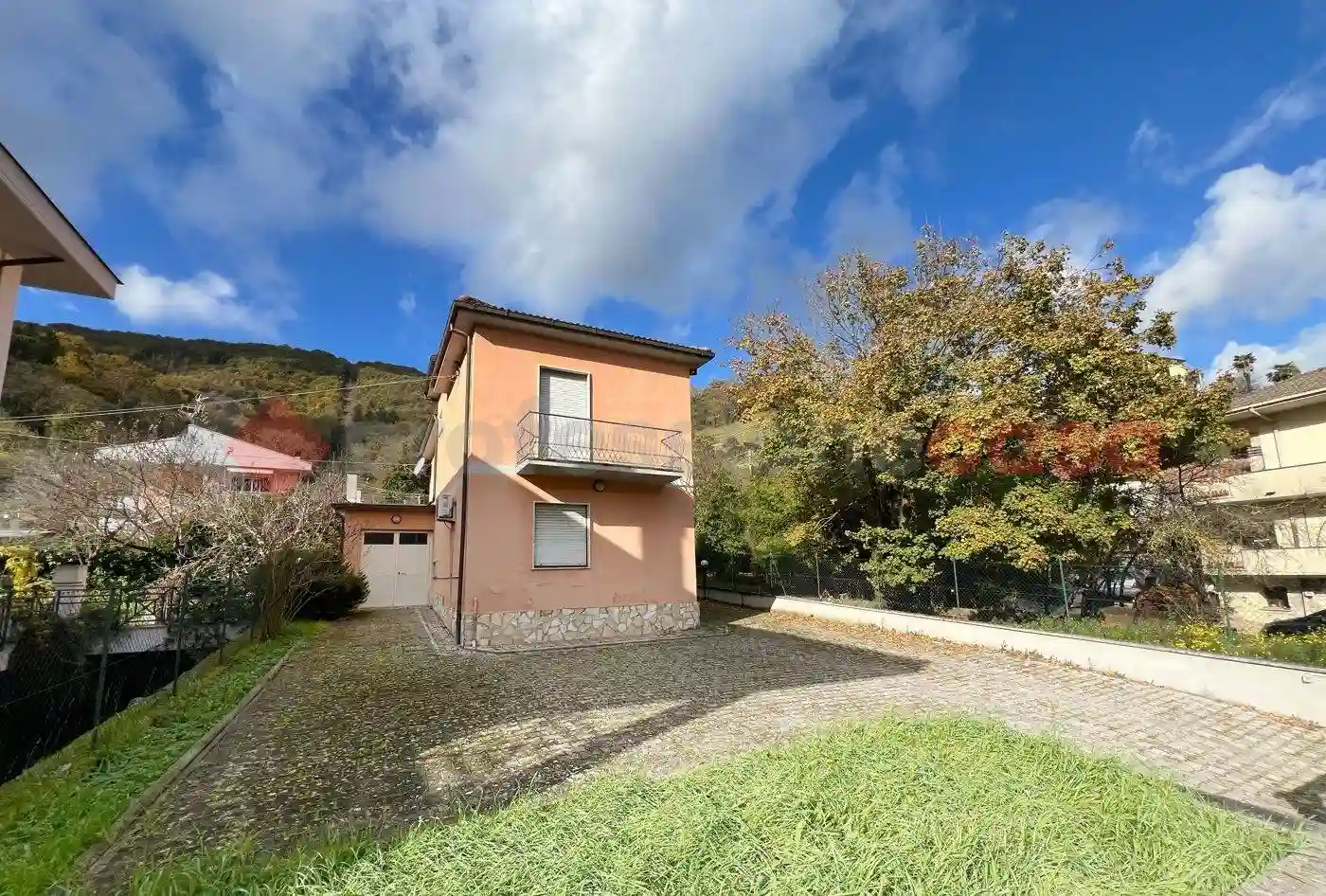 Casa indipendente - foto 2