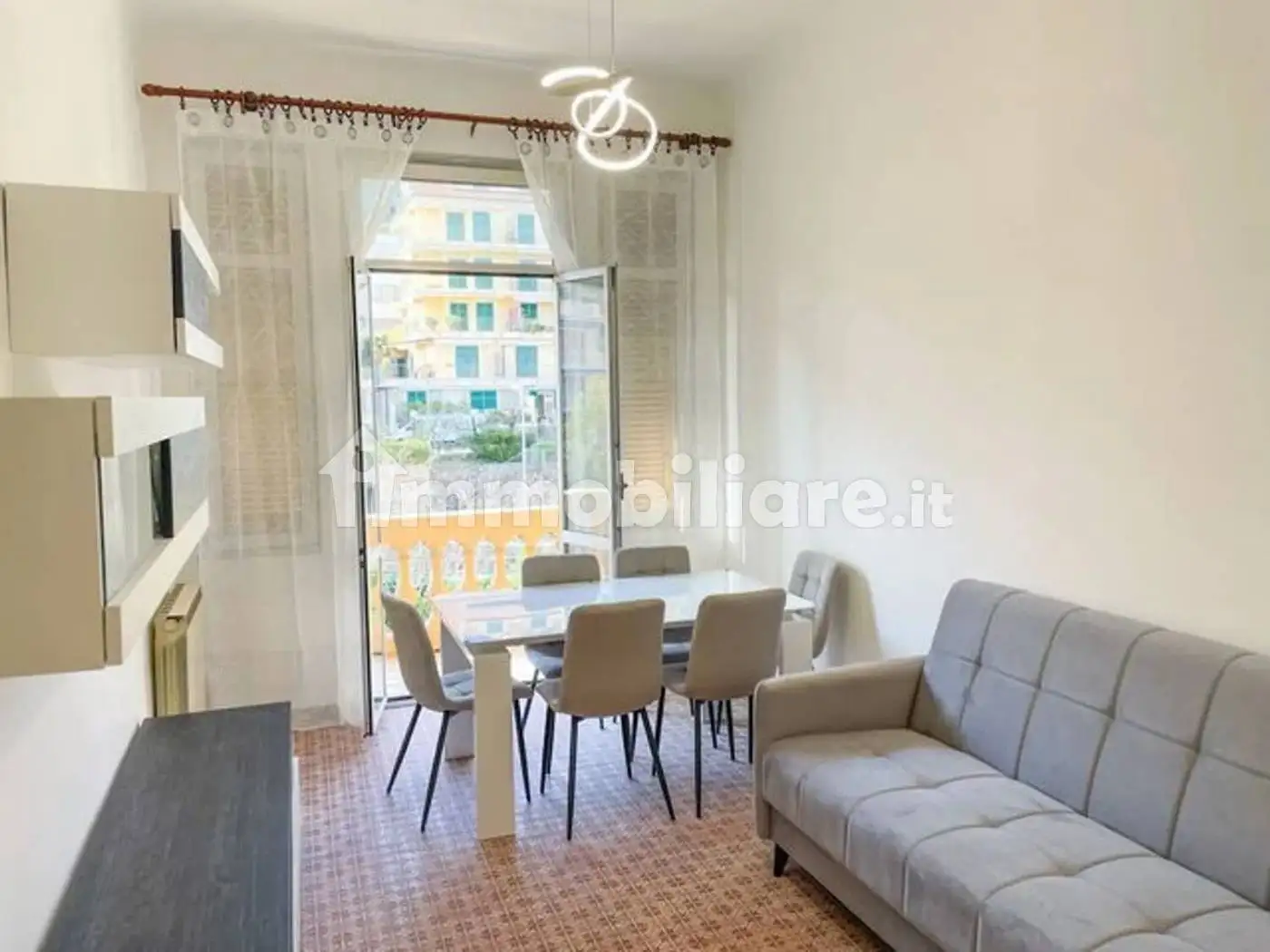 Appartamento in affitto a Alassio