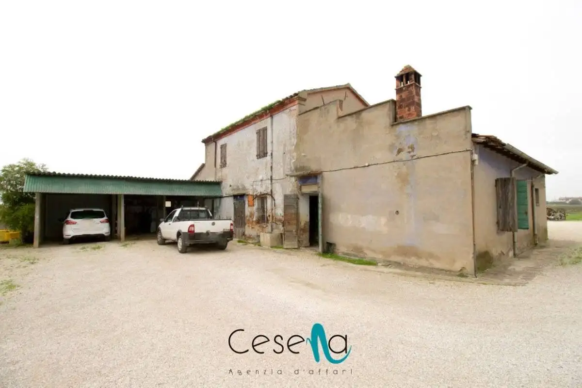 Rustico - Casale in vendita a Cesena
