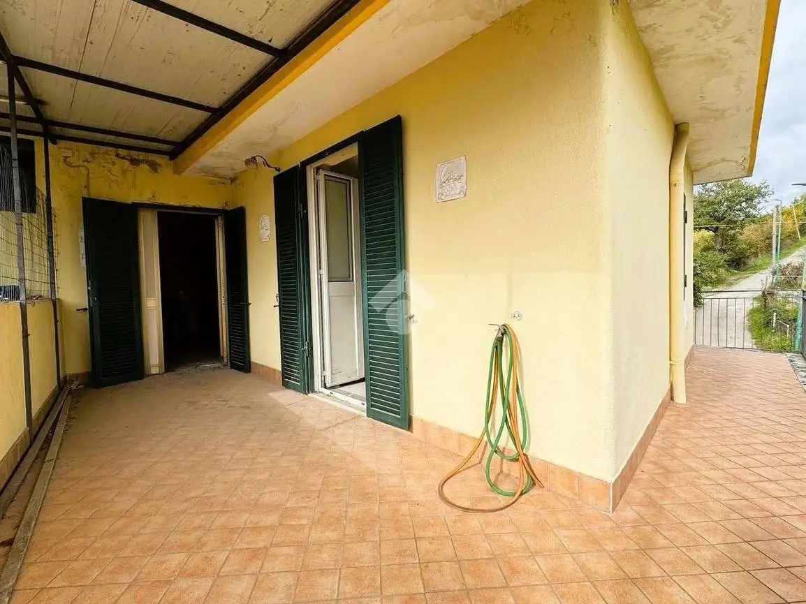 Casa indipendente in vendita a Roccabascerana