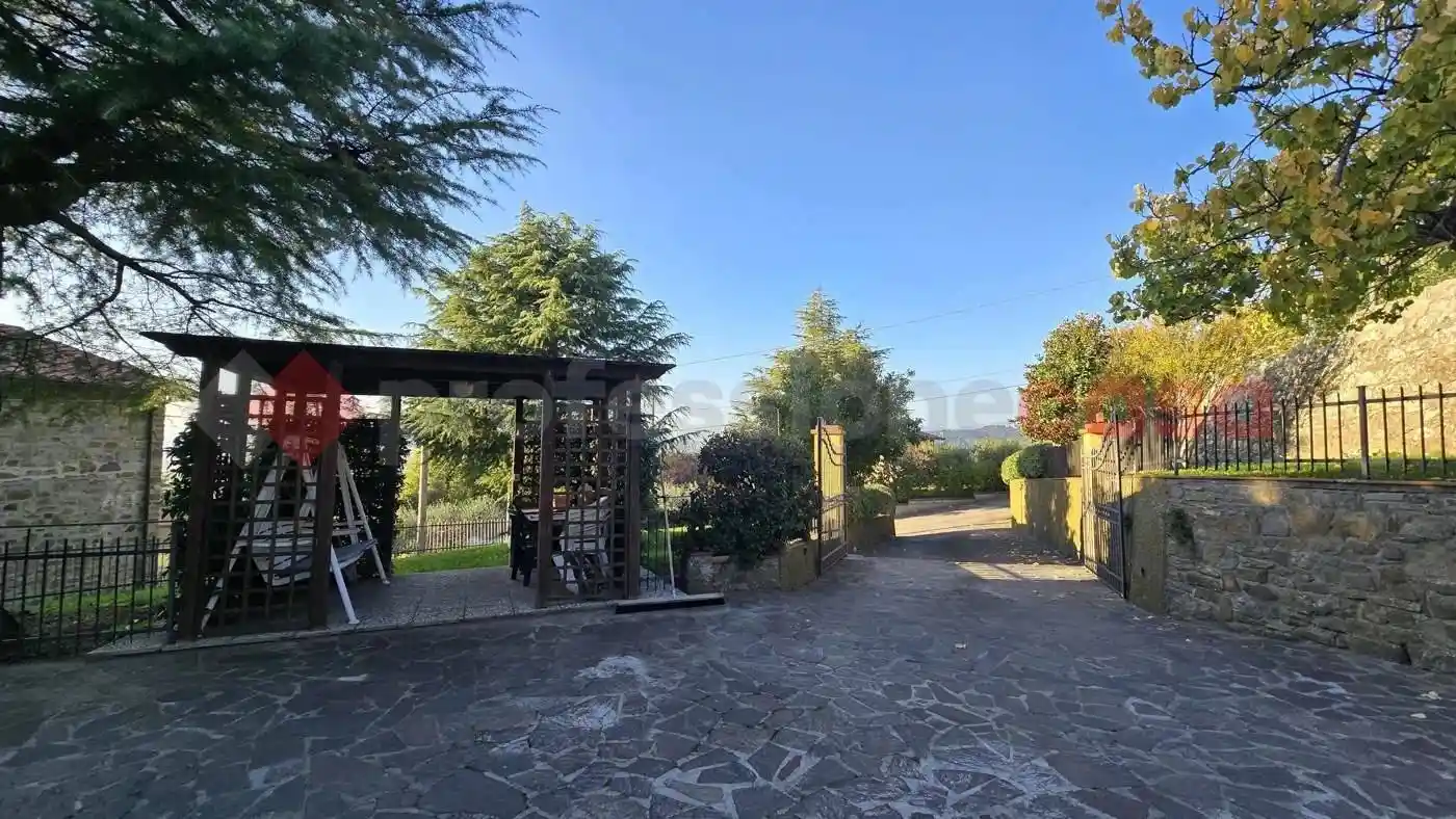 Villa unifamiliare Località Fontiano, Puliciano, Arezzo - foto 4