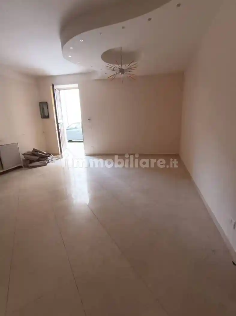 Terratetto unifamiliare piazza borgo, Airola - foto 4