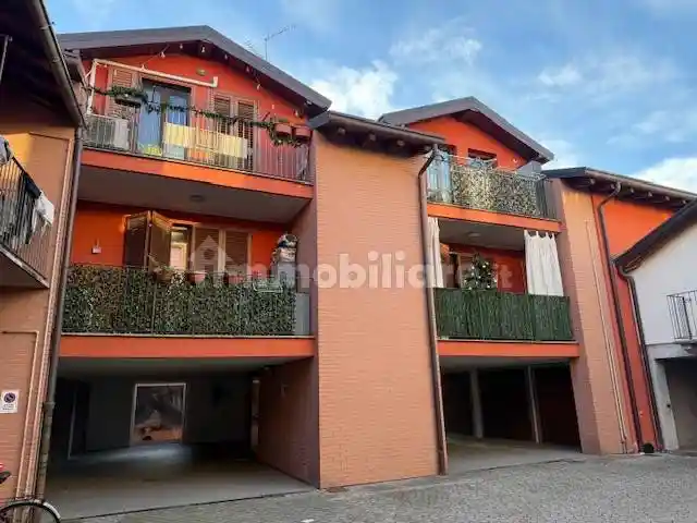 Appartamento in vendita a Binago