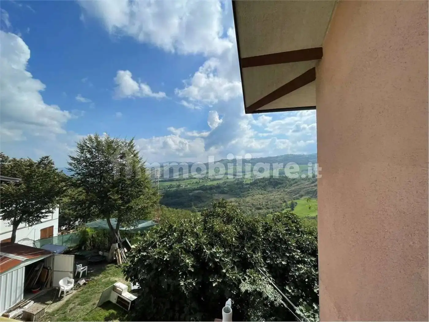 Appartamento in vendita a Baiso