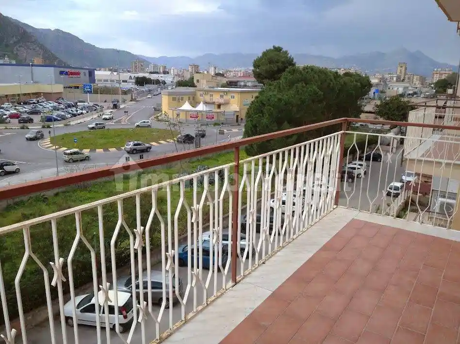 Appartamento in vendita a Palermo