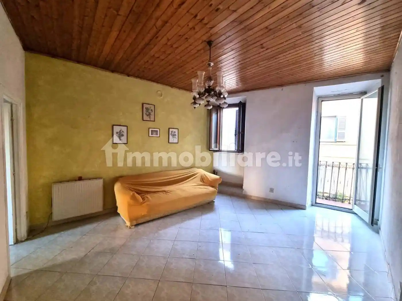 Appartamento in vendita a Caprarola