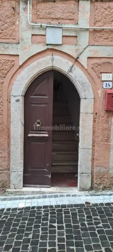 Appartamento in vendita a Agosta