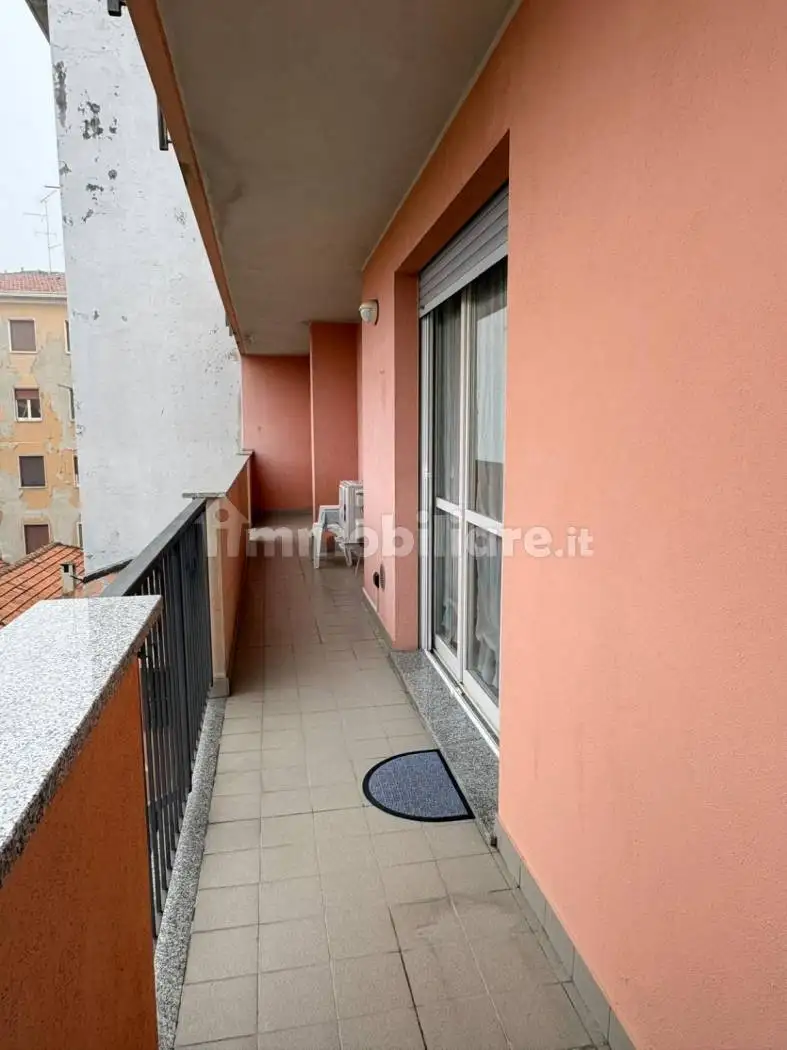 Bilocale via Tagliamento 2/B, Corso Novara, Stadio, Vigevano - foto 2