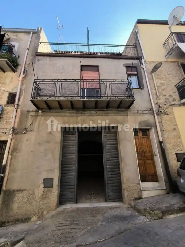 Casa indipendente in vendita a Piazza Armerina