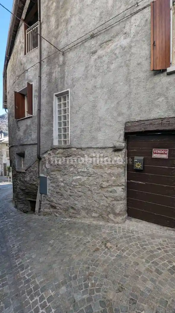 Casa indipendente in vendita a Sellero