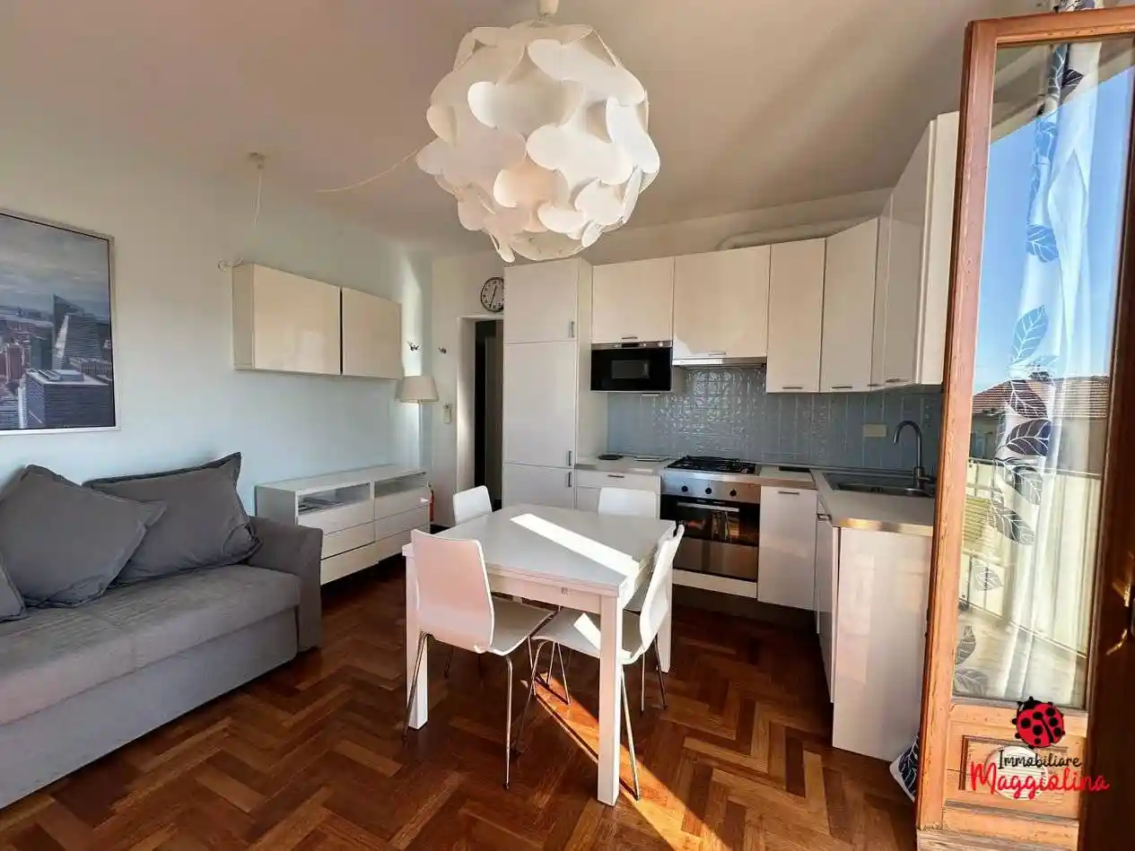 Trilocale piazza E. Figoli 3, La Serra, Tellaro, Lerici - foto 4