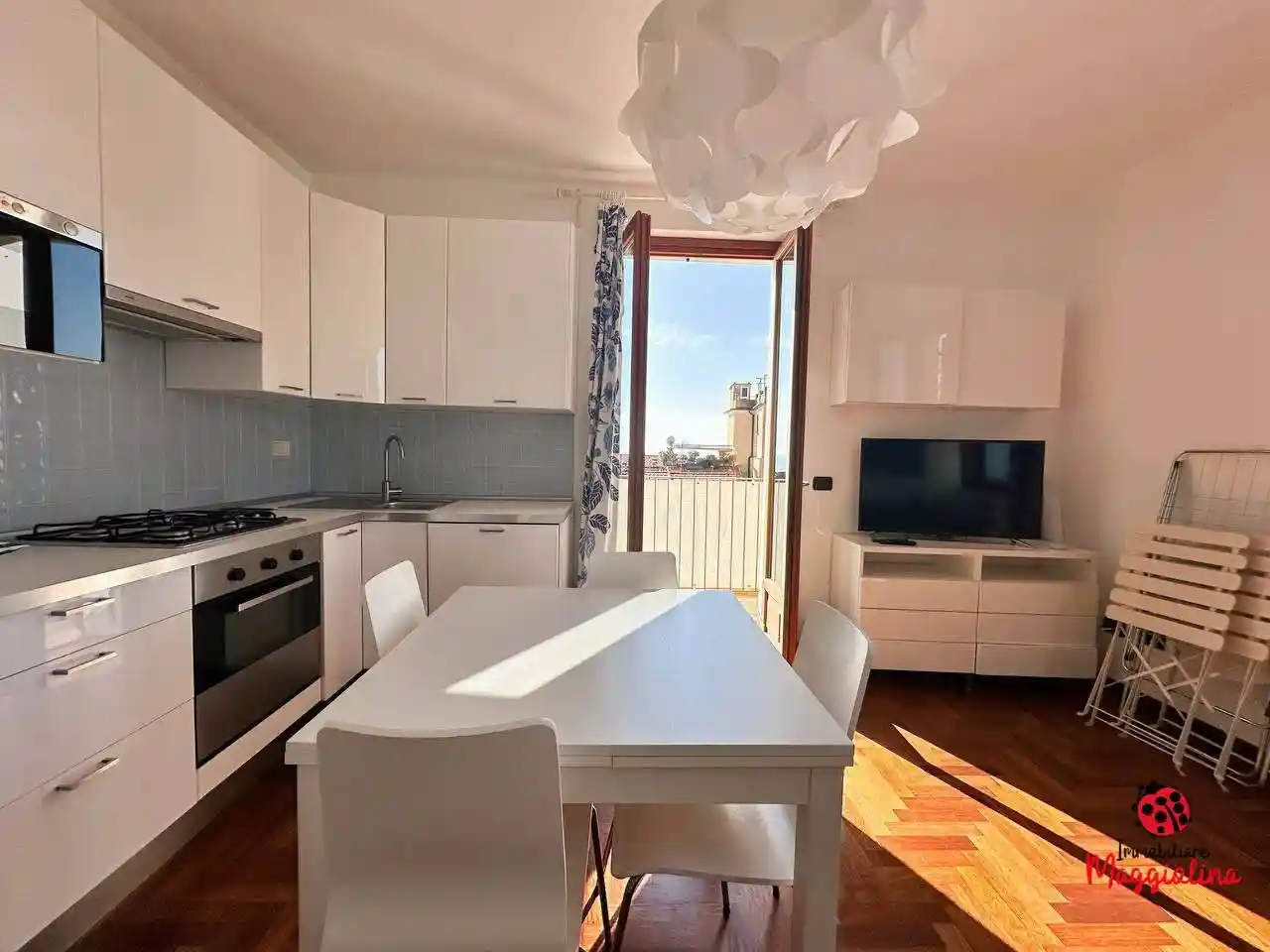 Trilocale piazza E. Figoli 3, La Serra, Tellaro, Lerici - foto 5