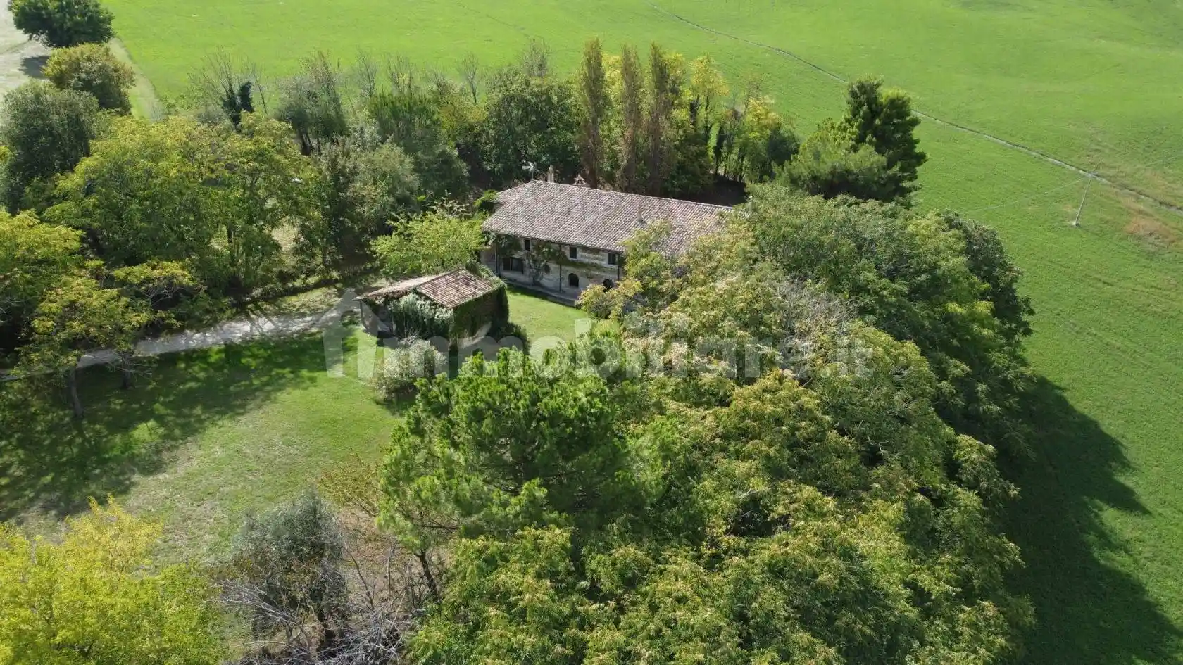 Rustico - Casale in vendita a Pergola